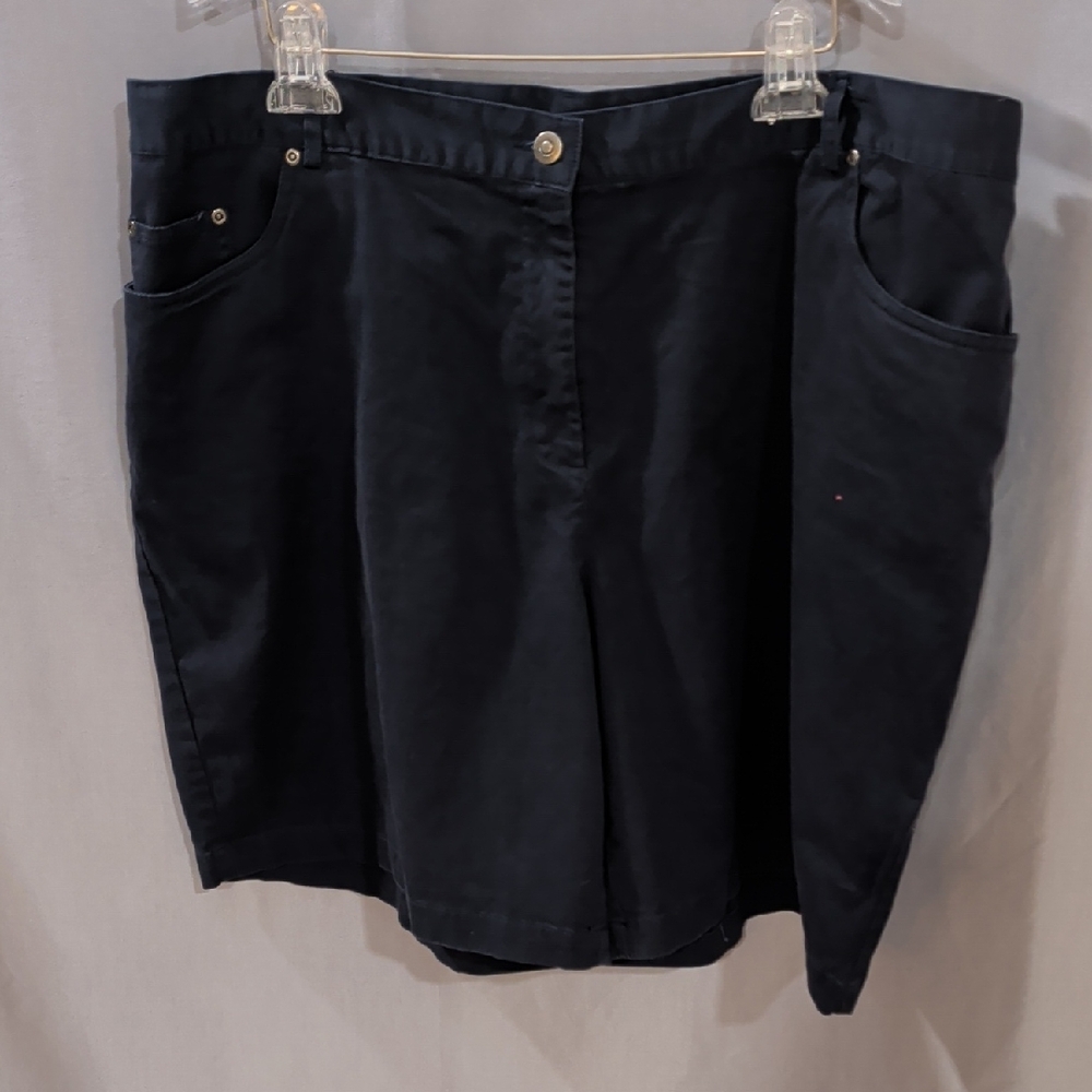 Ruby Rd. Women's Navy Shorts 22W